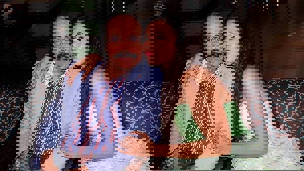 ابنة الفنان الراحل طلعت زكريا تنعاه في رسالة مؤثرة