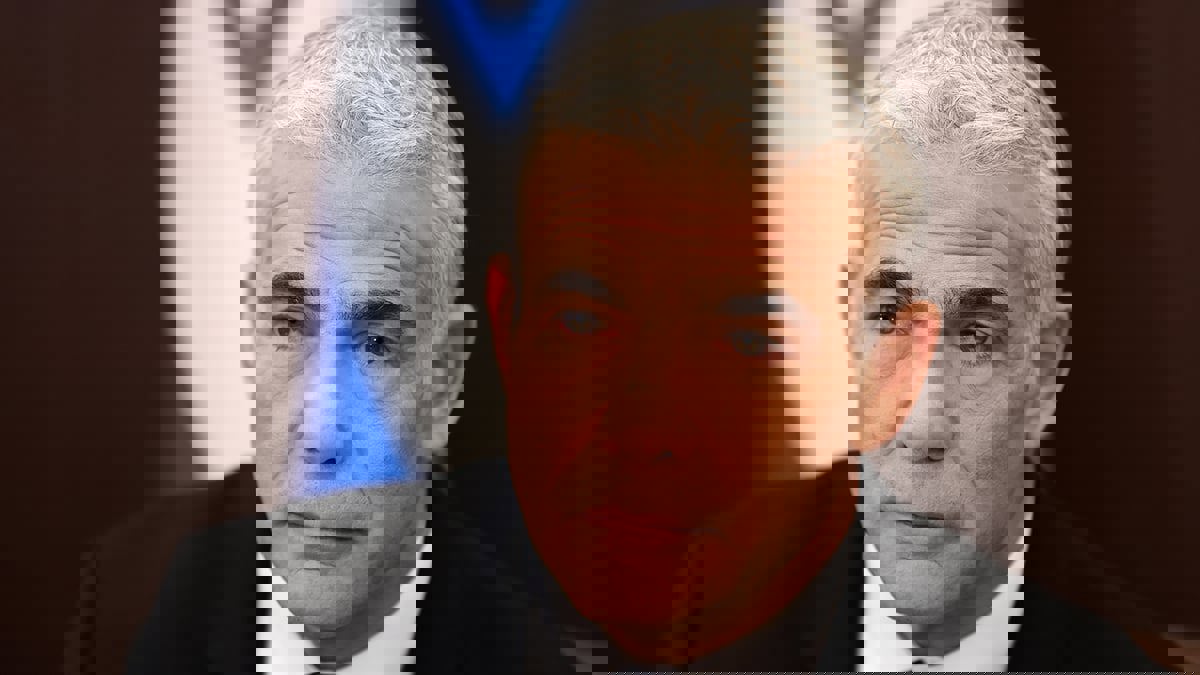 لابيد يوافق "مبدئيا" على اتفاق ترسيم الحدود البحرية مع لبنان: يصون مصالحنا