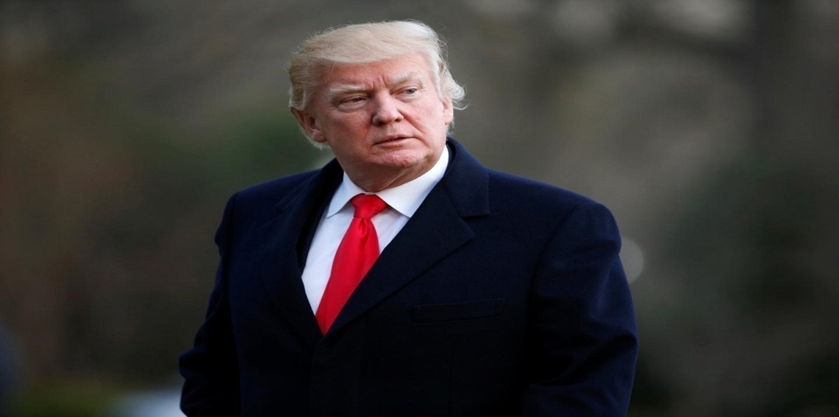 بعد اتهام 19 امرأة له بالتحرش.. ترامب ينفي تقبيل موظفة استقبال عنوة