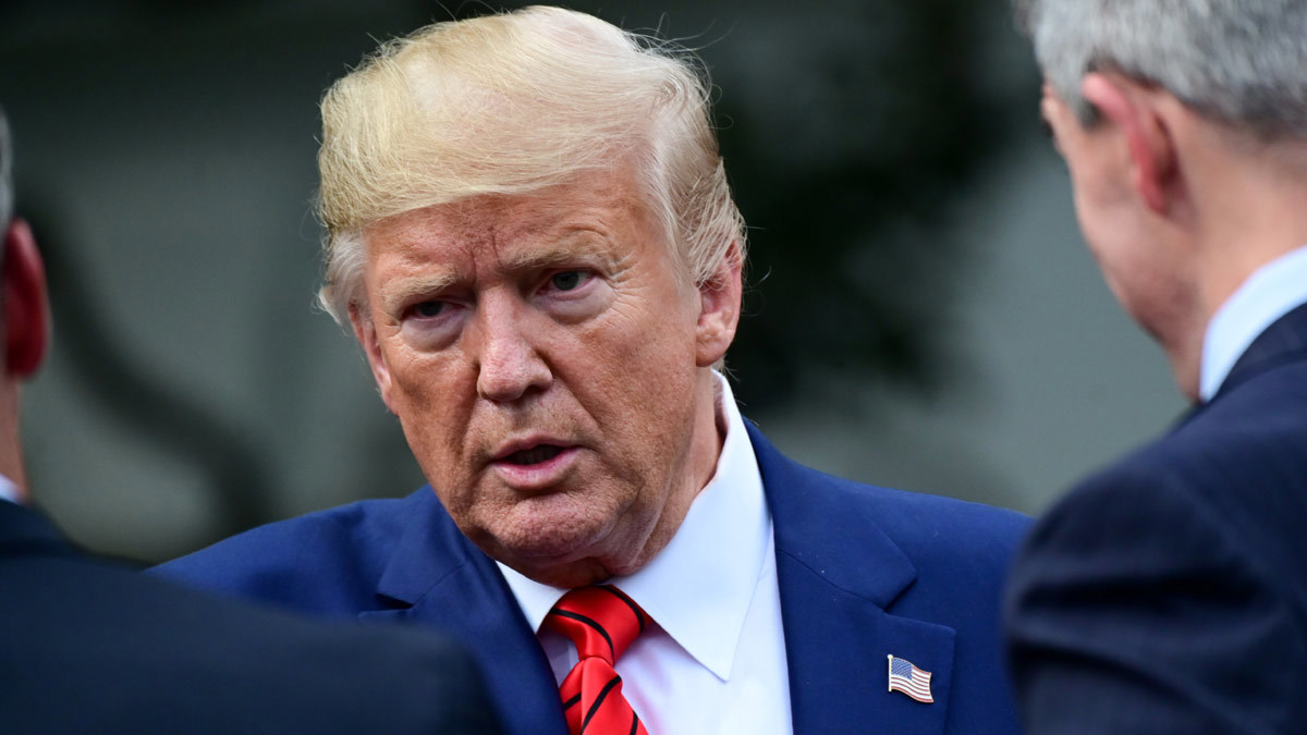 تقرير يتهم البيت الأبيض بمحاولة التستر على أدلة بشأن فضيحة ترامب وأوكرانيا