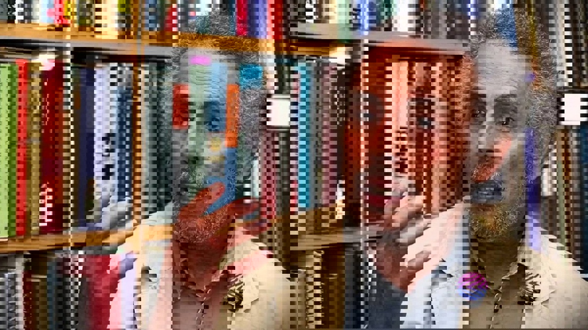 وفاة الشاعر العراقي فوزي كريم