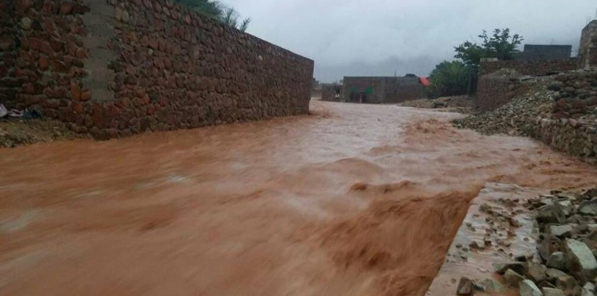 إعصار "مكونو".. إعلان سقطرى اليمنية محافظة "منكوبة" واستغاثات بالتحالف