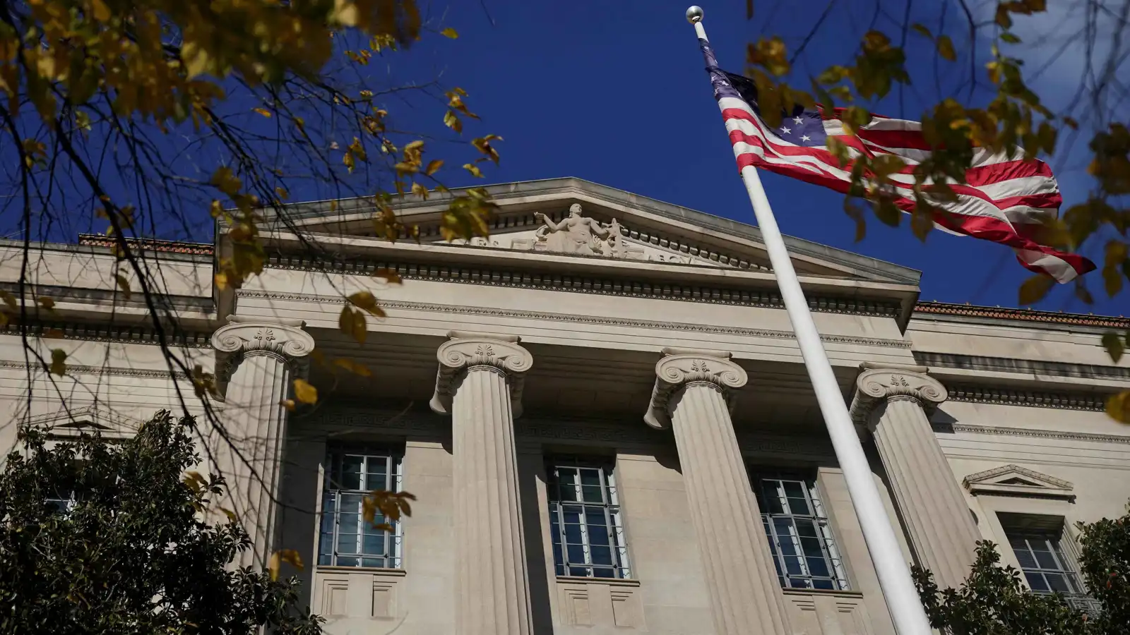 عبر تهريب السلاح.. أمريكا تحبط محاولة انقلاب في جنوب السودان (صور)