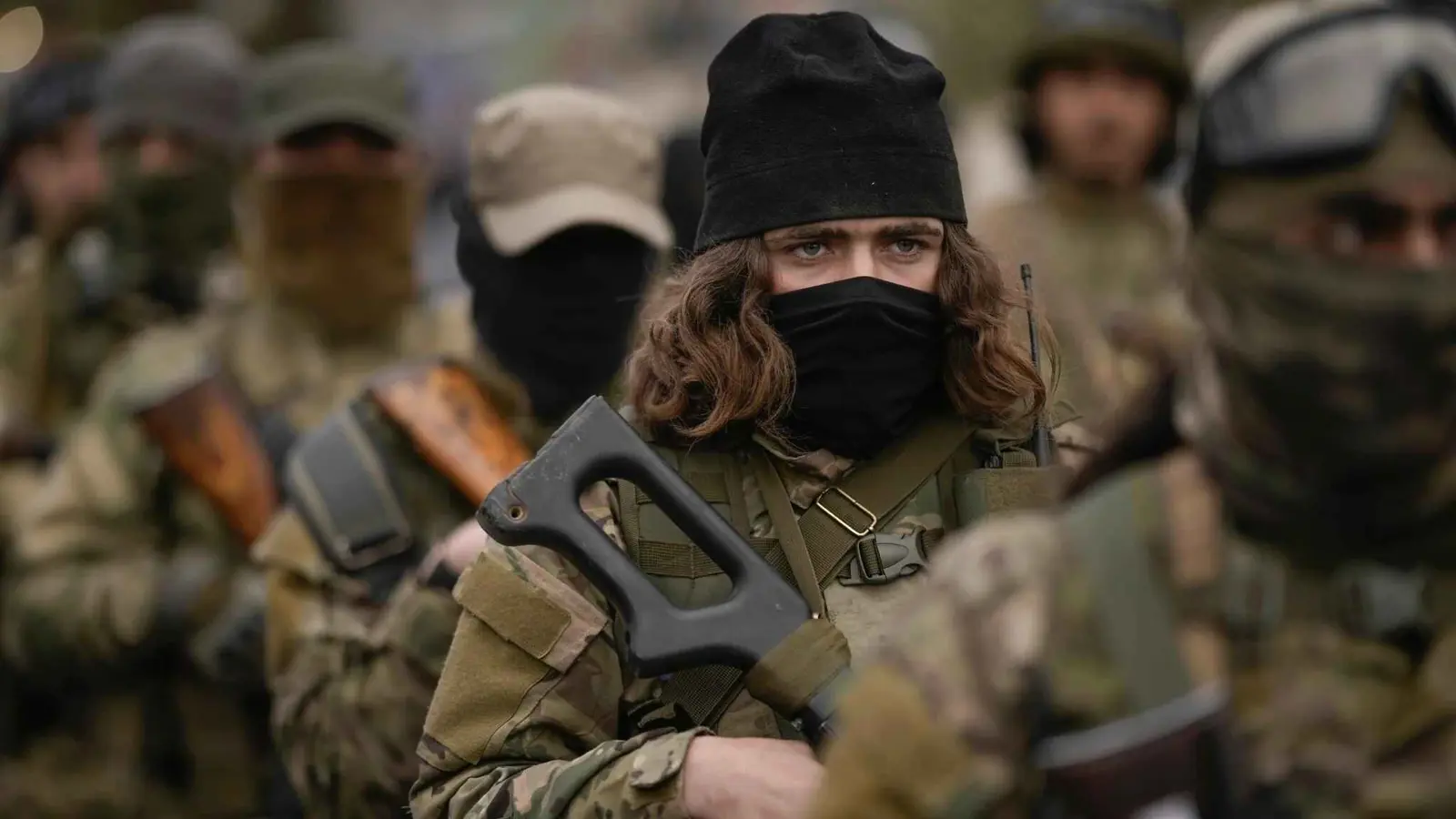 المقاتلون الأجانب في سوريا.. ملف معقد ومستقبل غامض