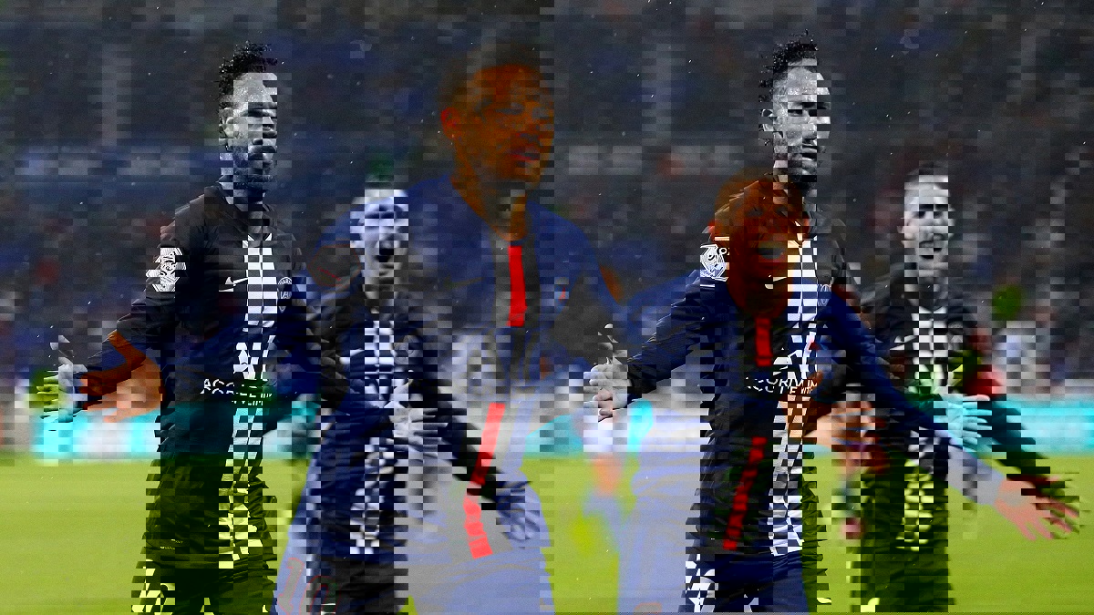 نيمار: طويت صفحة برشلونة وأشعر بالسعادة مع باريس سان جيرمان