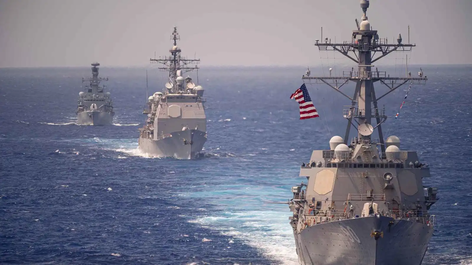 "التحرك الأكثر قوة".. ما طبيعة الحشود الأمريكية في الكاريبي؟