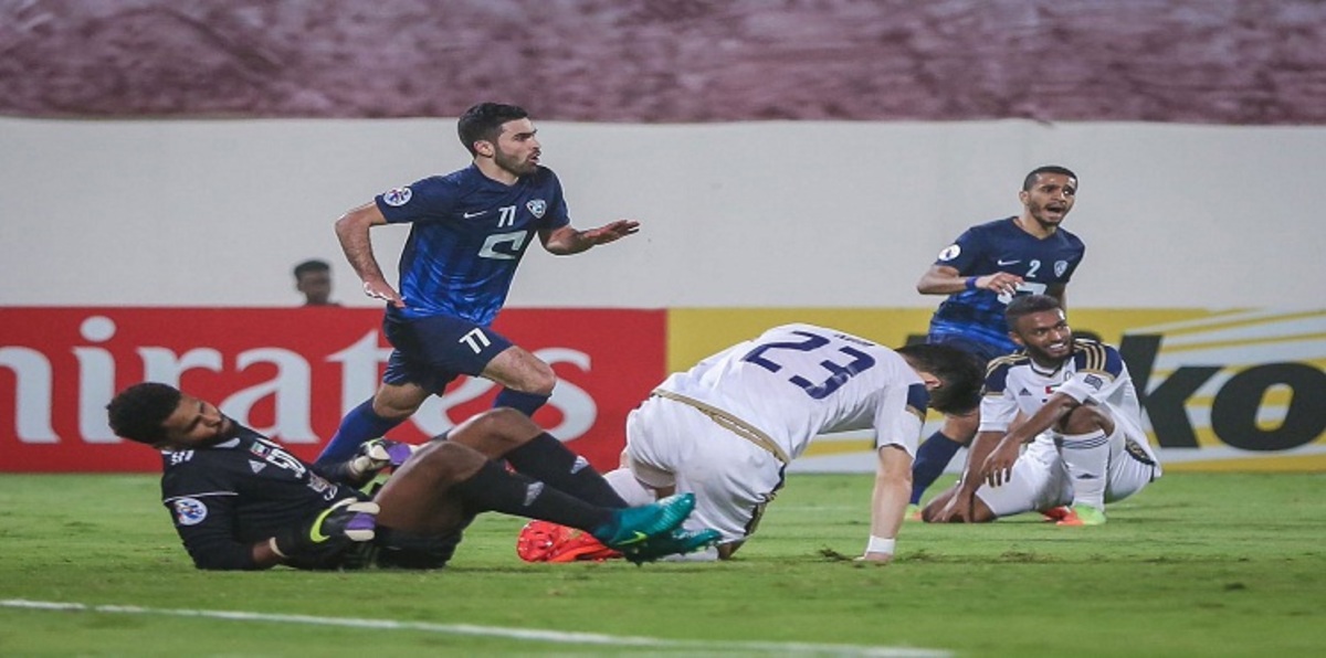 الهلال بعشرة لاعبين يتعادل 2-2 مع الوحدة في دوري أبطال آسيا (فيديو)