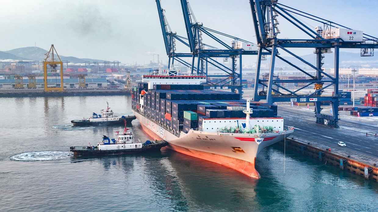 لدعم وكلائها.. هل تخطط إيران لبيع كميات من نفطها المخزن في الصين؟