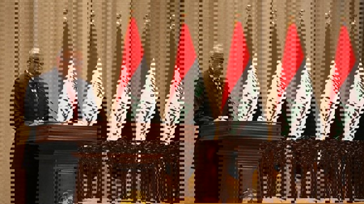 عادل عبد المهدي يخرج عن السكة.. فهل فض تحالفه مع مقتدى الصدر؟