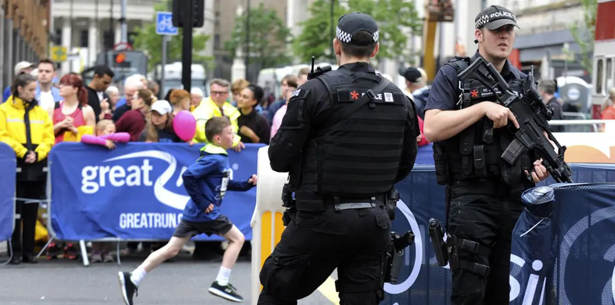 بريطانيا: بعض أعضاء شبكة منفذ هجوم مانشستر ربما ما زالوا طلقاء