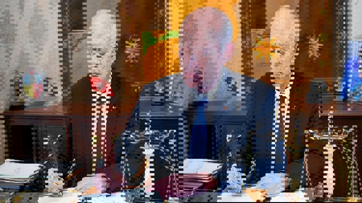 قيس سعيد يثير مجددا ملف الأموال التونسية المنهوبة في الخارج