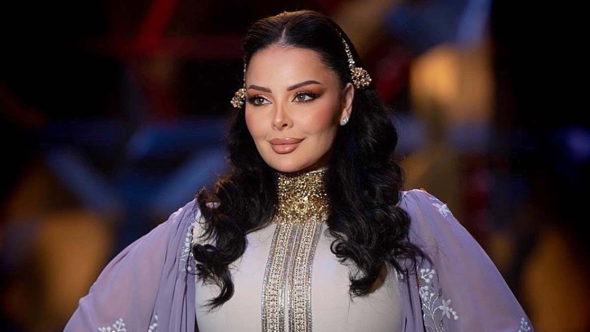 بالدموع.. ديانا كرزون تحتفل بعيد الأم مع ابنتها (فيديو)