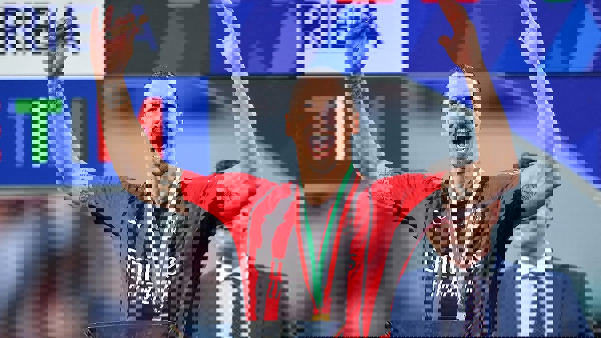 مالديني يكشف مصير إبراهيموفيتش مع ميلان