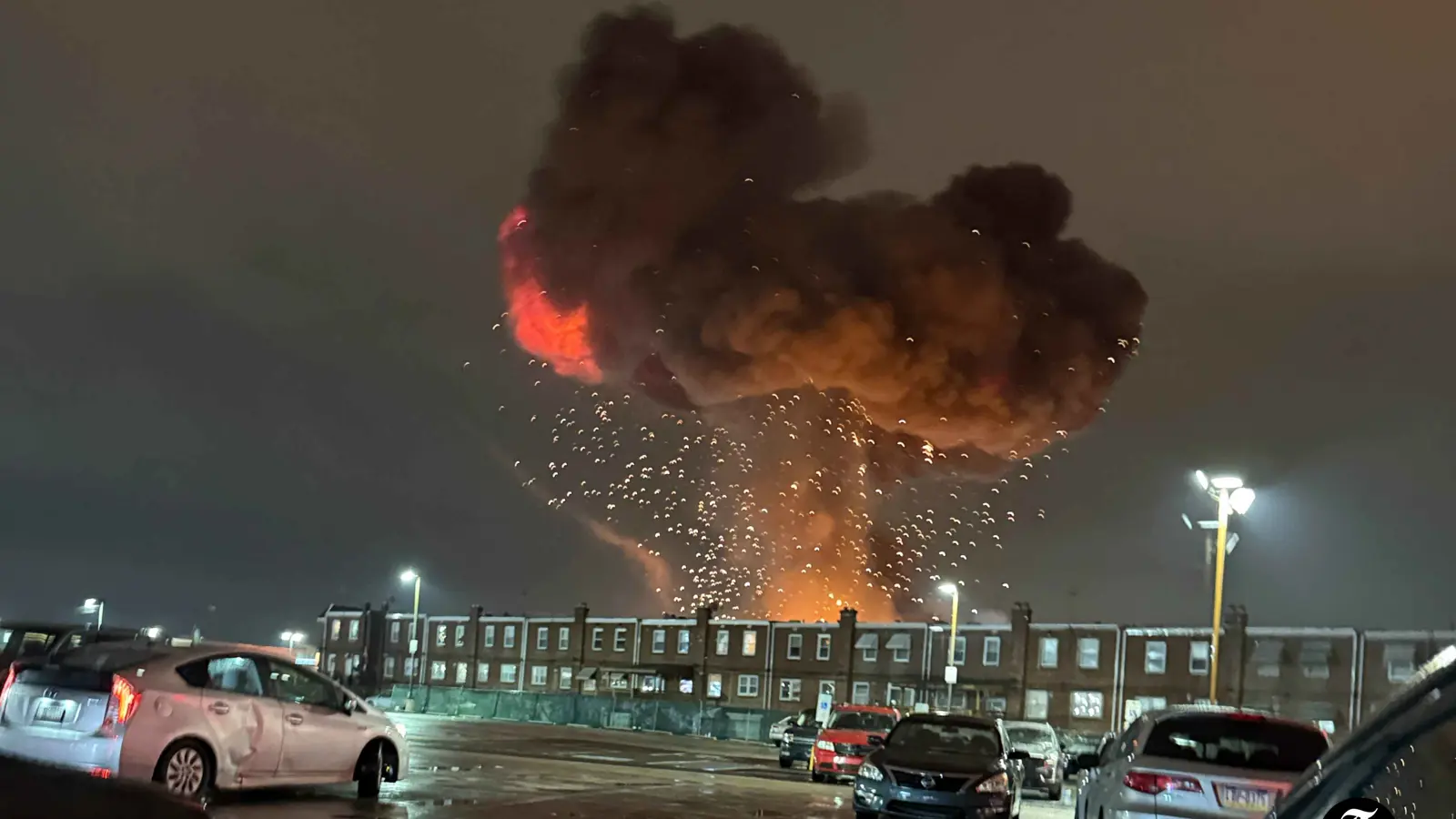 من هو "الطفل المريض" على متن طائرة فيلادلفيا المنكوبة (فيديو)