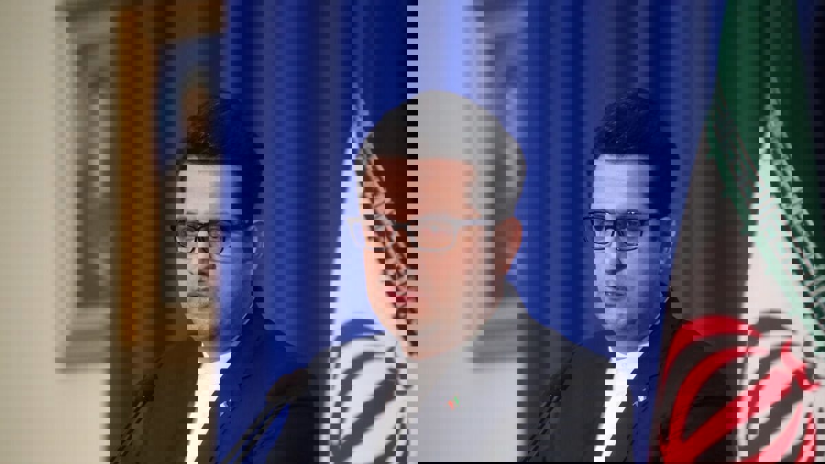 إيران تعد الخطوة الرابعة لخفض الالتزامات النووية