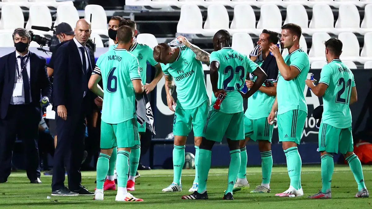 زيدان يتحدث عن.. غياب غاريث بيل ورودريغيز ضد ليغانيس وحظوظ فريقه في دوري أبطال أوروبا