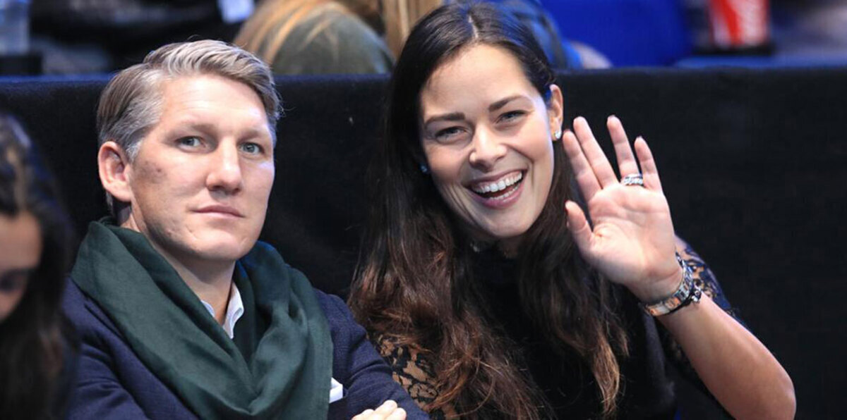 شفاينشتايغر وإيفانوفيتش يرزقان بمولودهما الأول