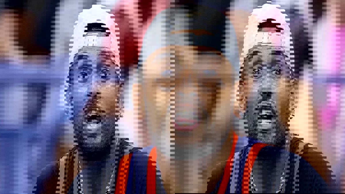 معاقبة كيريوس بغرامة بسبب البصق وألفاظ غير لائقة