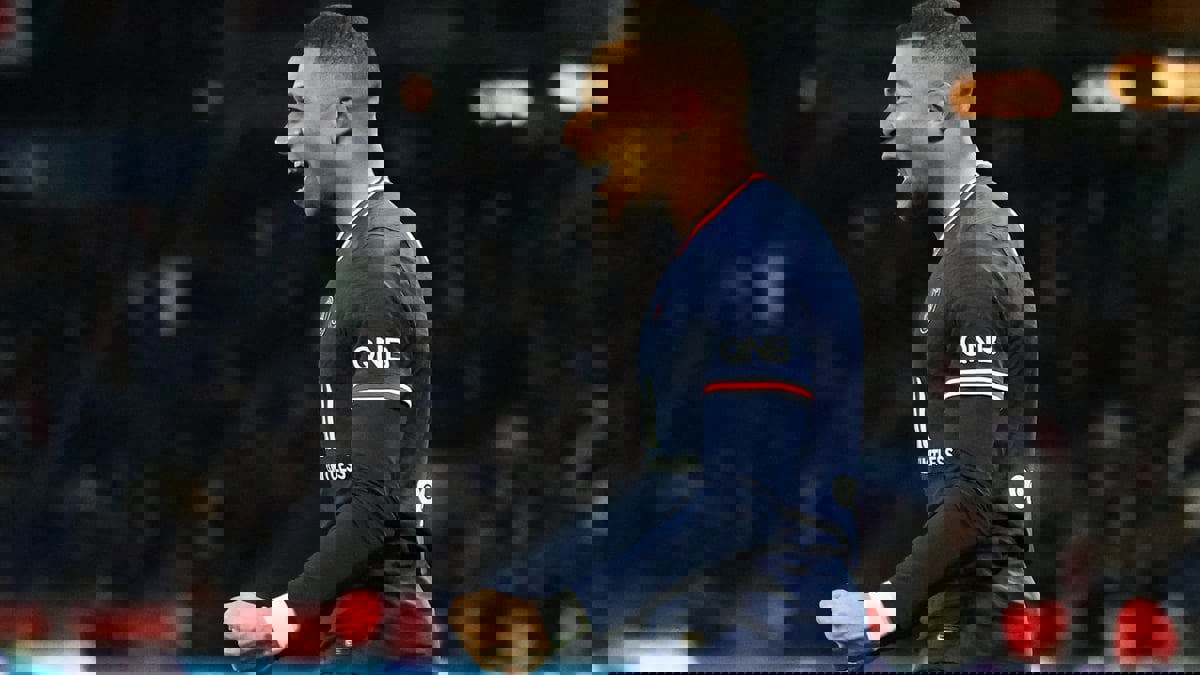 رامون مولينا: الرئيس الفرنسي وأمير قطر يضغطان على مبابي للبقاء في باريس