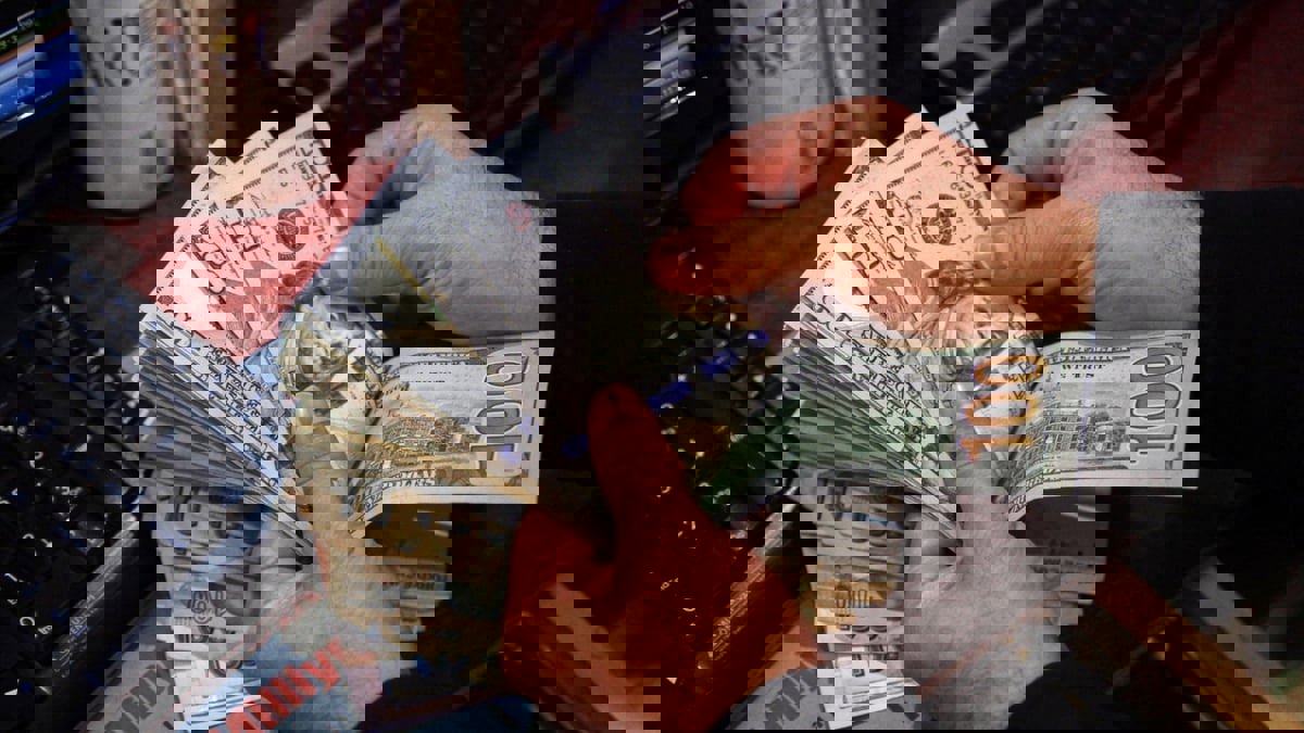 مسؤول إيراني: أمريكا وافقت على دفع 500 مليون دولار من أموالنا المجمدة في العراق