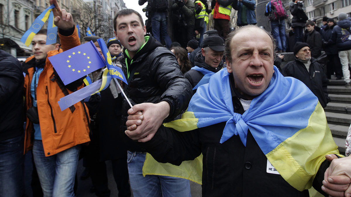 أوروبا وأمريكا تتهمان روسيا بعرقلة التوصل لحل في شرق أوكرانيا