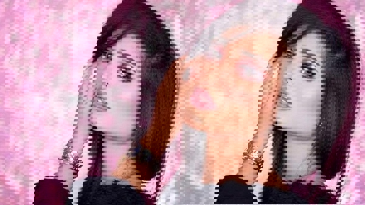 هل عادت الفاشنيستا الكويتية غدير سلطان عن توبتها؟ 