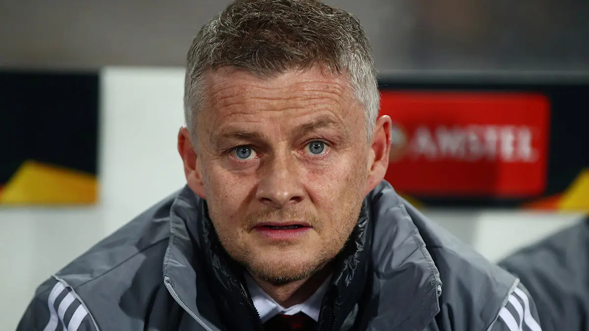 مانشستر يونايتد يبحث عن 4 صفقات مجانية في ظل أزمة "كورونا".. تعرف عليها