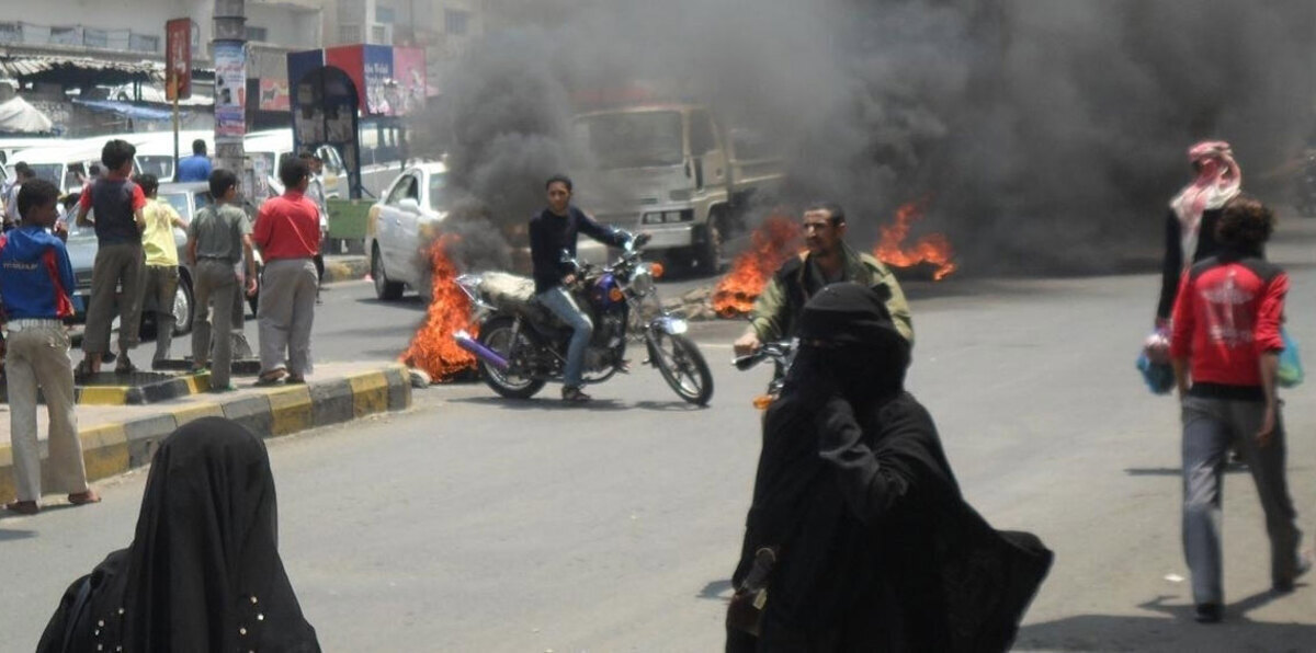 مقتل 12 مدنيا بانفجار عبوة ناسفة في الضالع جنوب اليمن