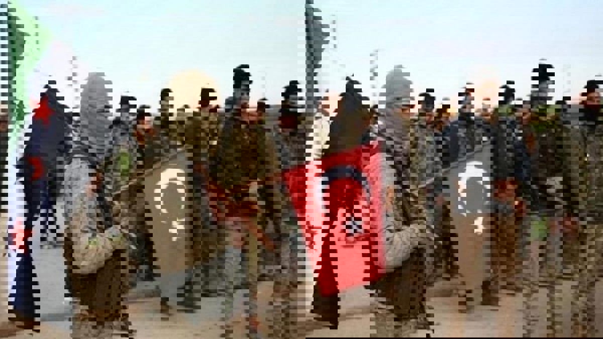 "المرصد": تركيا تنقل 400 مرتزق سوري إلى قطر للتدريب