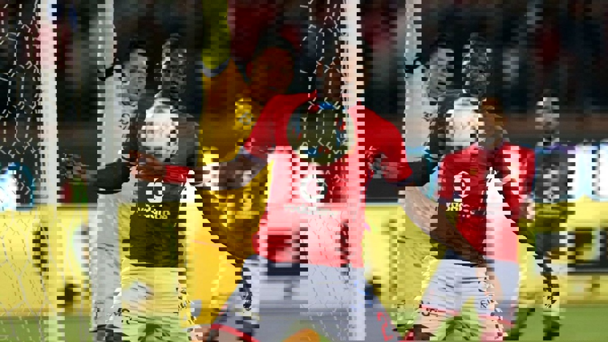 جونيور أجاي يرفض عرض النادي الأهلي المصري.. وقلق من تحركات بيراميدز