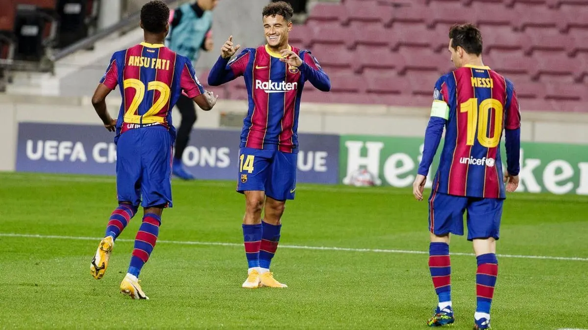 انقسام في غرفة خلع ملابس برشلونة