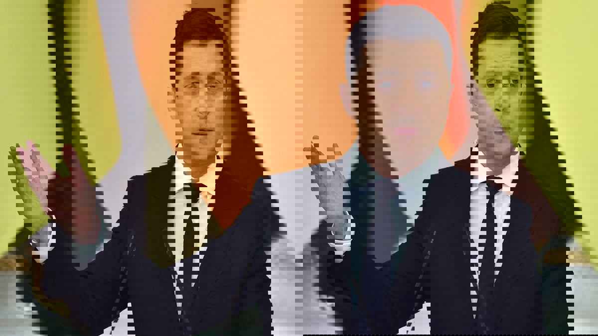 زيلينسكي: "يجب الاعتراف" بأن أوكرانيا لن تتمكن من الانضمام إلى "الناتو"