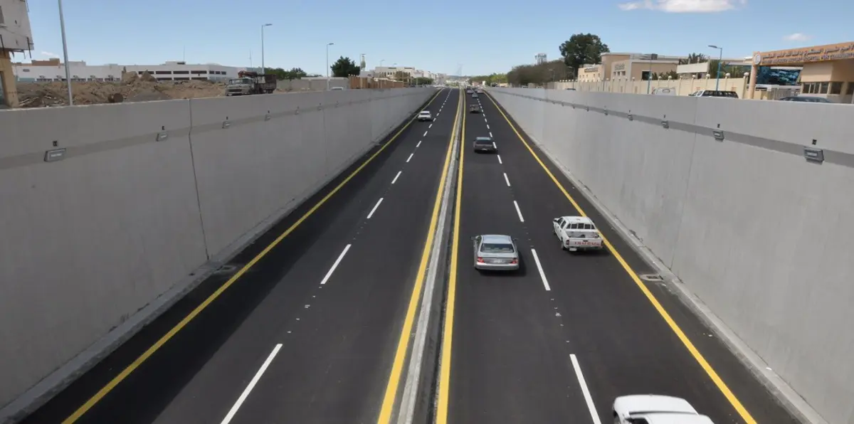 حادث مروع.. اصطدام 7 سيارات في نفق الطائف بالسعودية (صور)