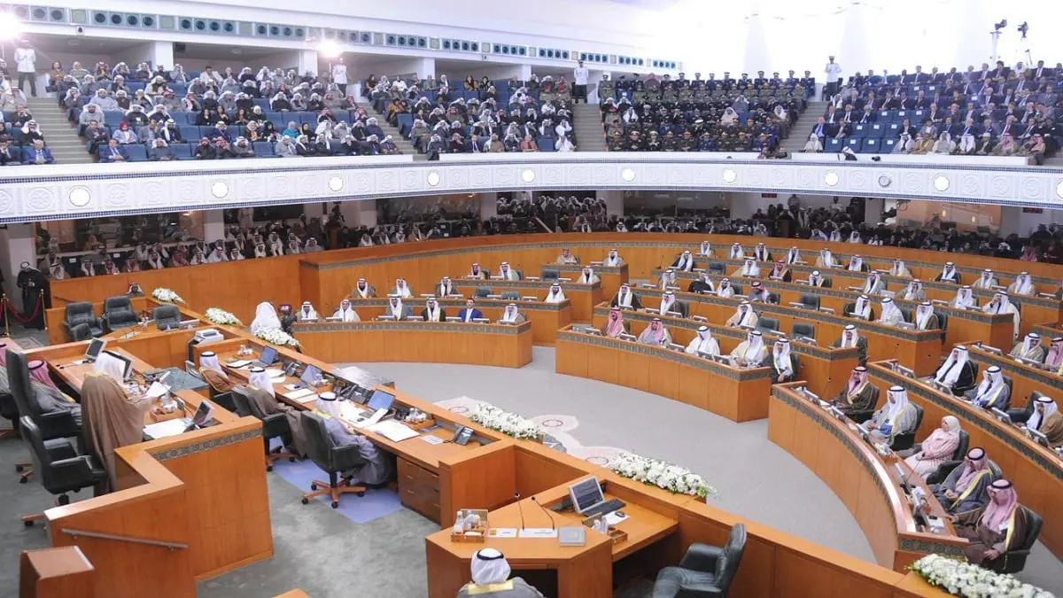 الكويت.. استقالة نائبين من لجنة التحقيق البرلمانية في أحداث الجلسة الافتتاحية