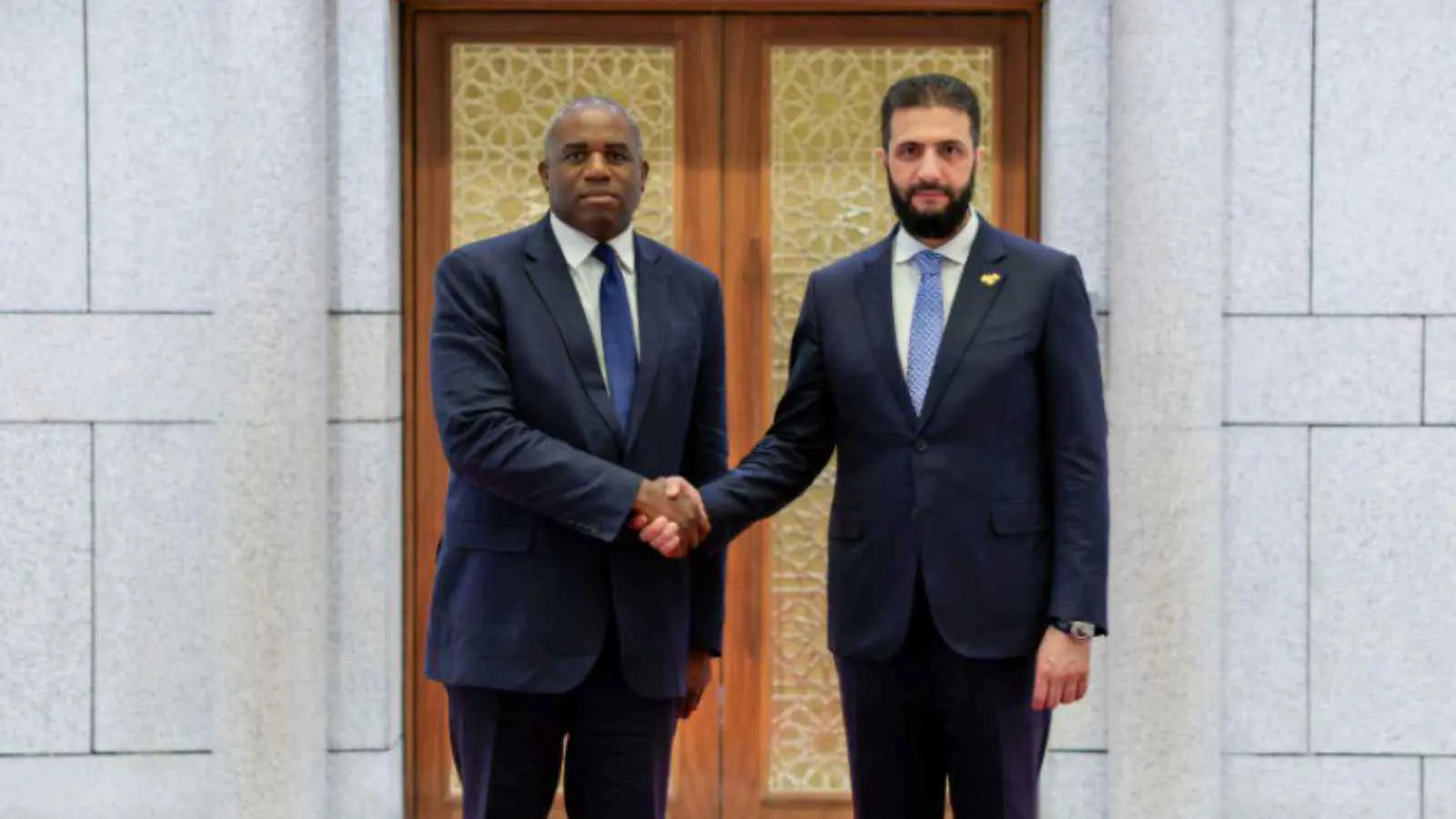 بريطانيا تعلن عودة العلاقات الدبلوماسية مع سوريا