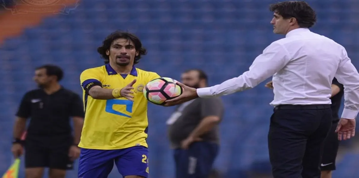 لماذا يطالب جمهور النصر السعودي برحيل حسين عبدالغني؟