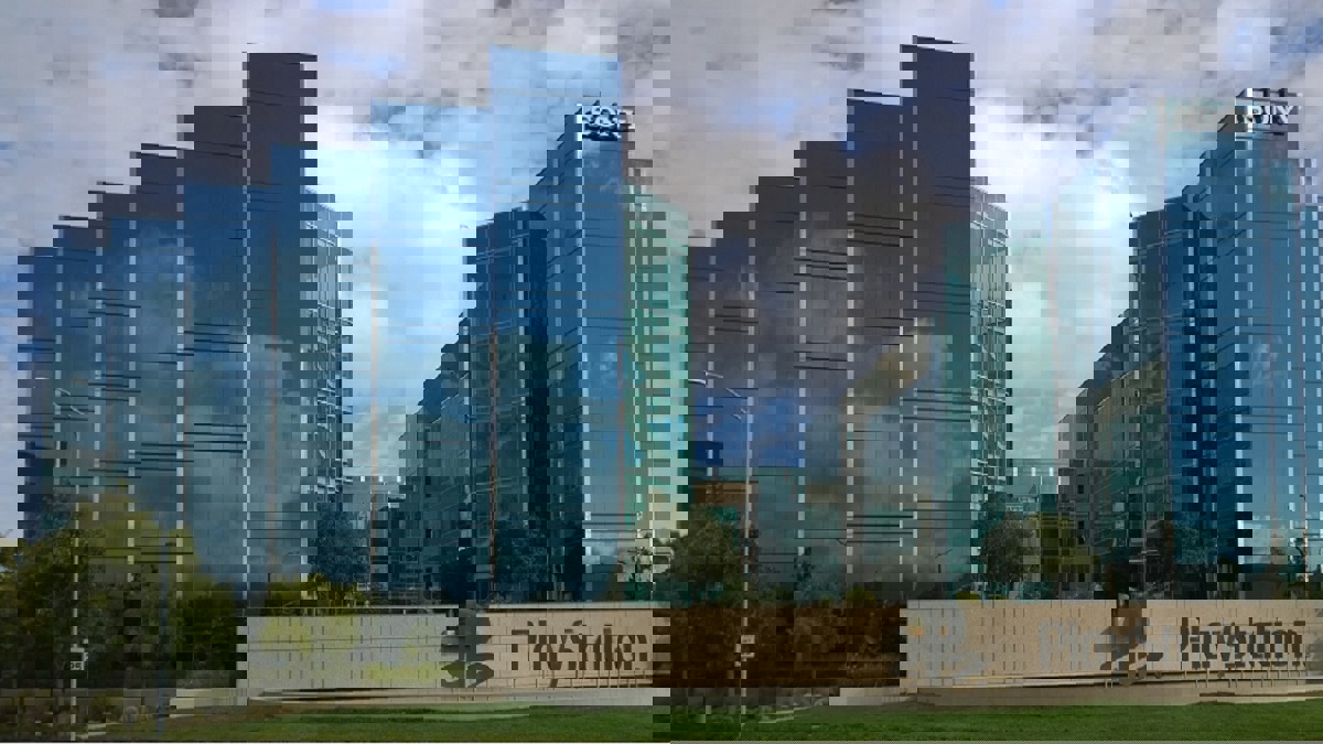 بمواصفات مبهرة.. شاهد ذراع تحكم بلاي ستيشن 5 (صور)