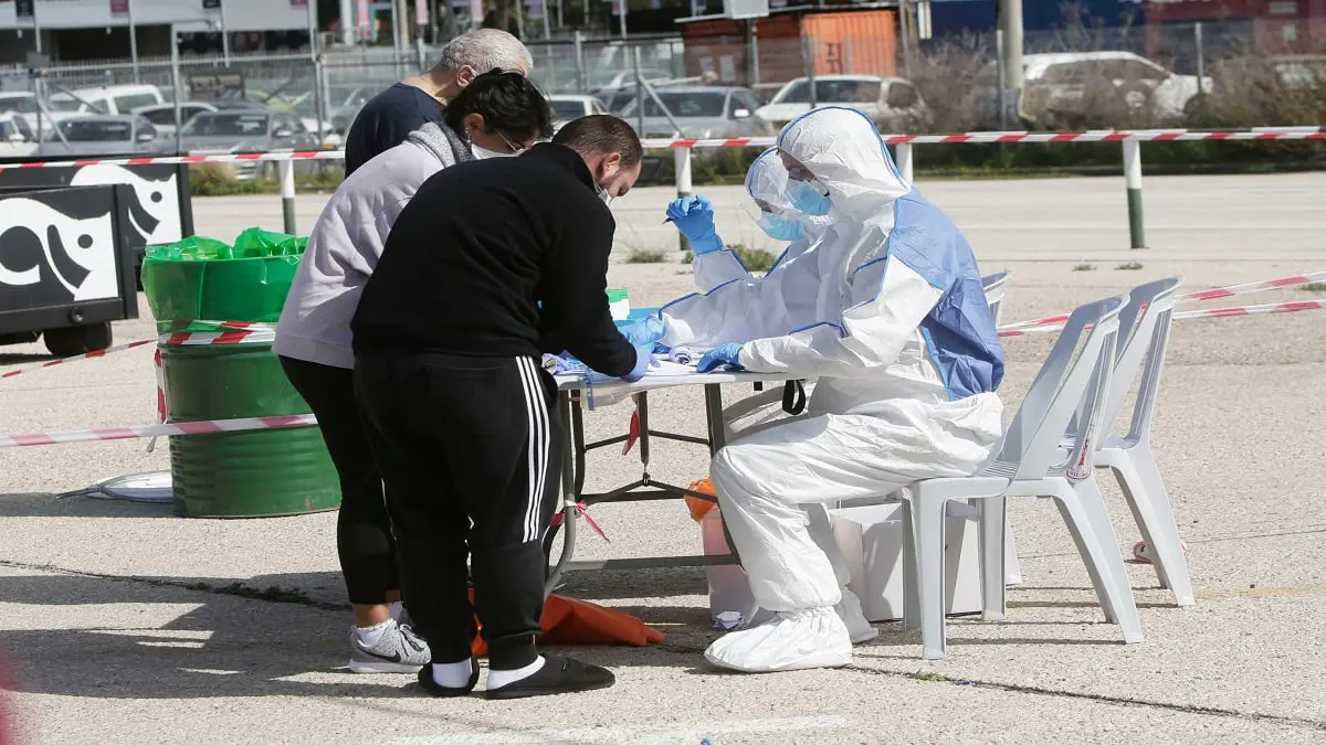 بعد يوم من عودة الحياة لطبيعتها.. فلسطين تسجل 5 إصابات جديدة بـ"كورونا"