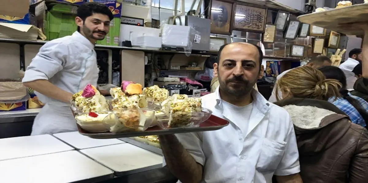 دمشق.. حياة تنتفض من تحت الرماد