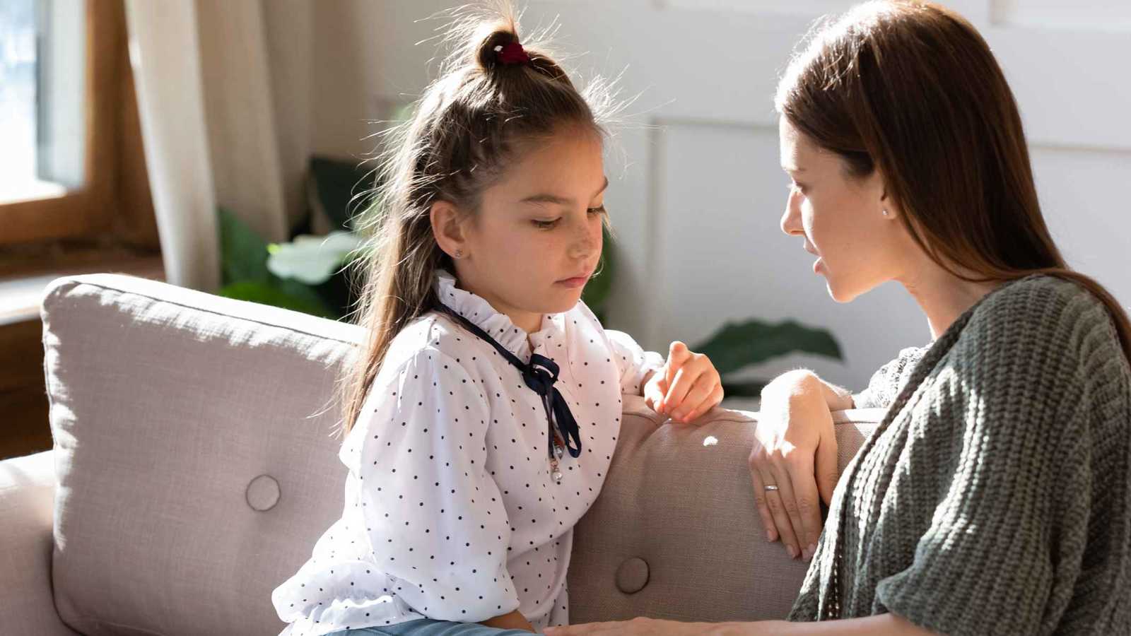 3 حالات يحتاج فيها الأبناء إلى الصراحة التامة