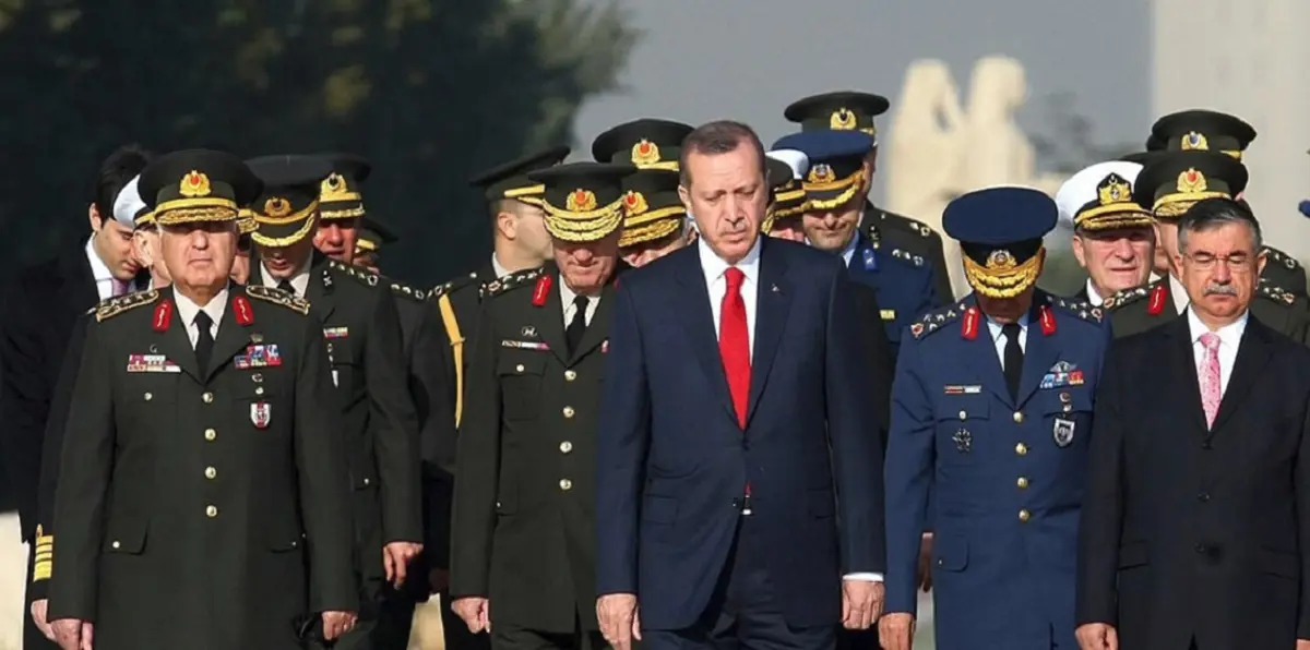 تغيير قادة القوات البرية والجوية والبحرية في تركيا