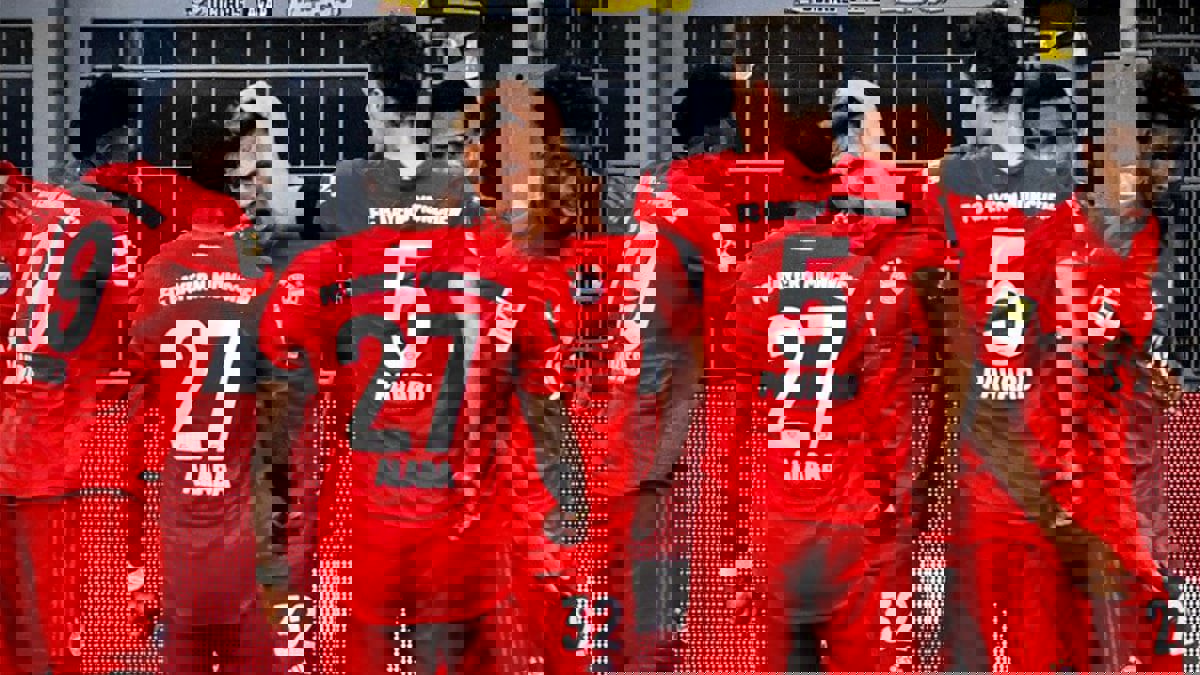 بايرن ميونخ يسقط بروسيا دورتموند ويوسع الفارق في صدارة ترتيب الدوري الألماني (فيديو)