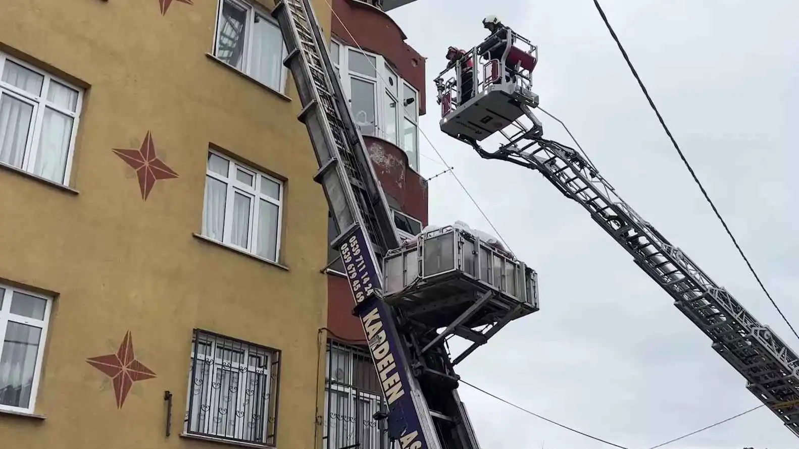 إسعاف استثنائي لسورية تزن 240 كيلوغراماً في إسطنبول (فيديو)