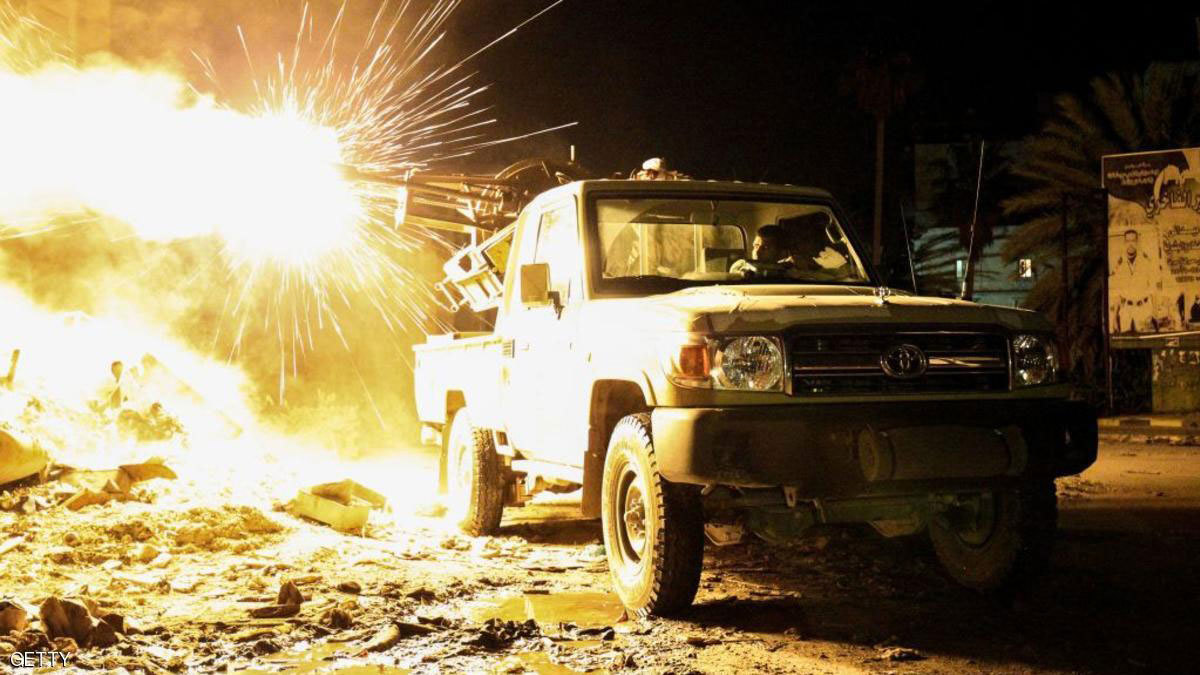 اشتباكات عنيفة في فصيلين تابعين لحكومة الوفاق في طرابلس