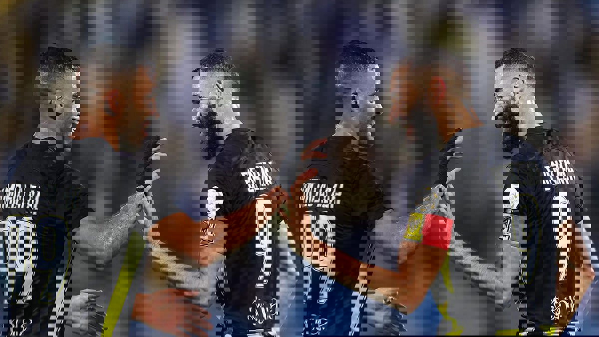  بنزيما يطيح بعبد الرزاق حمد الله خارج الاتحاد السعودي 