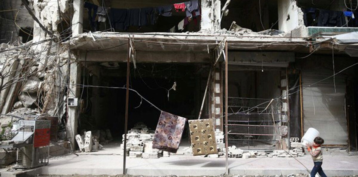 احتدام القتال العنيف في الغوطة الشرقية وقوات الأسد تواصل التقدم