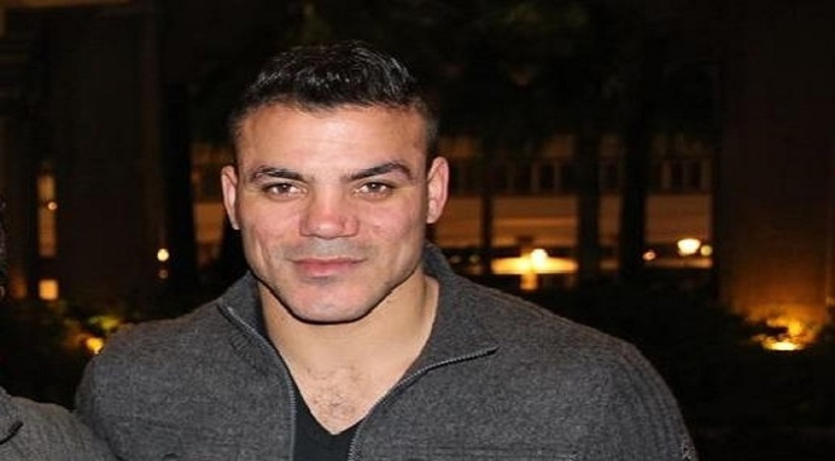 عمرو زكي يوقع على عقد انتقاله إلى العهد اللبناني