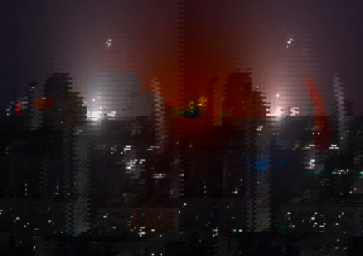 الدفاع الجوي الروسي يتصدى لهجوم أوكراني بعشرات المسيرات