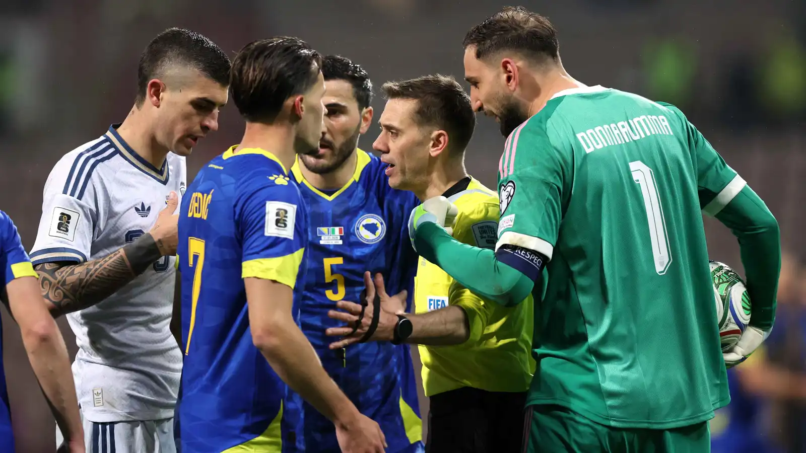 "أساء لزملائه وكان مثالا رديئا ".. بركان غضب ضد نجم إيطاليا بعد نكسة كأس العالم