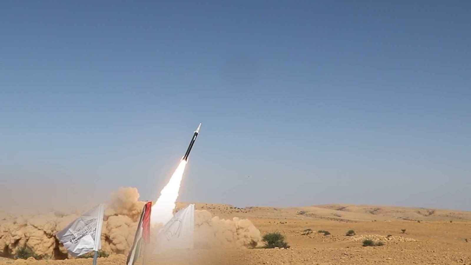 غانتس: "إعلان الحرب على إيران" هو الحل لوقف هجمات الحوثيين